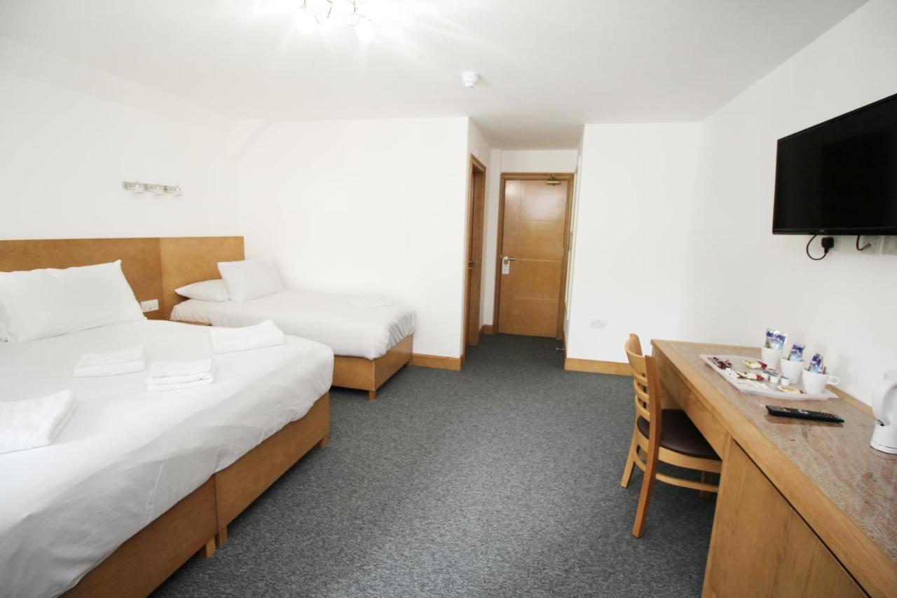 Flexistay Aparthotel Sutton Sutton  Esterno foto