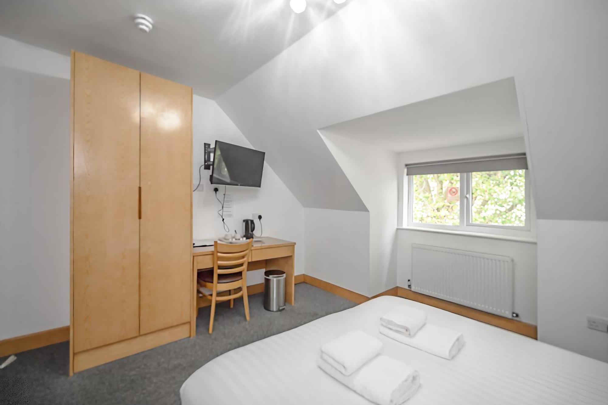 Flexistay Aparthotel Sutton Sutton  Esterno foto